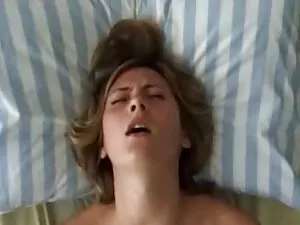 MILF mãe viciada em  ...